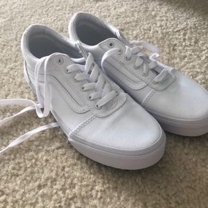 Vans Old Skool Core Classics White Sneakers